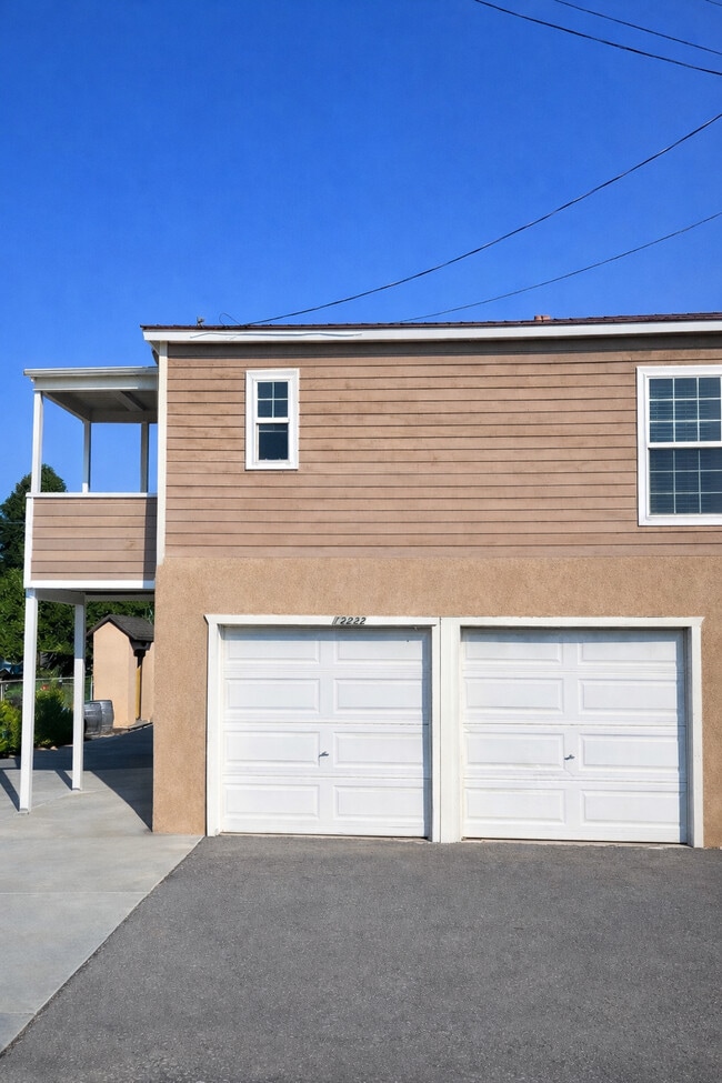 Photo - 12222 Carmenita Rd Unidad 12222