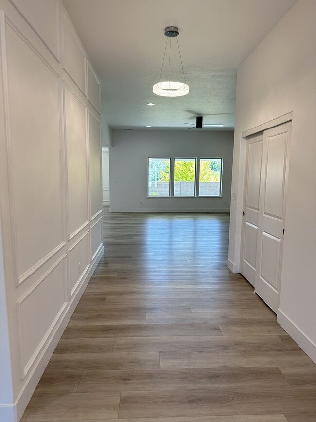 Photo - Stunning 4-Bedroom Home with Breathtaking Pasture Views for Lease – 1,990 sq ft