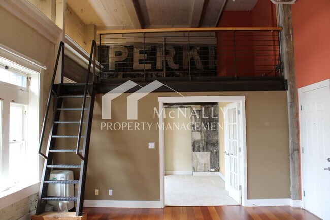 Photo - Beautiful Downtown Condo in Tacoma