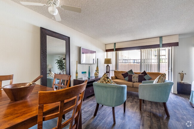 Studio - 600 SF - Villas at Desert Pointe