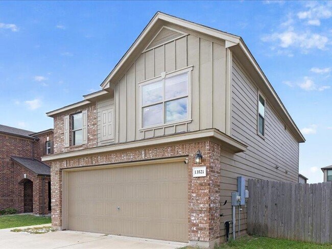 13521 Martha Washington Pl