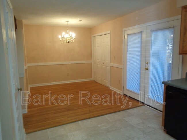 Photo - 4360 Hunters Club Dr
