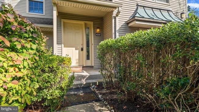 Building Photo - 4008 Waltham Ct Unit 254