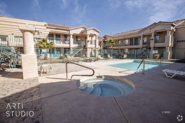 Building Photo - APPROVED APPLICATION- Studio Condo- Smokey... Unit 7125