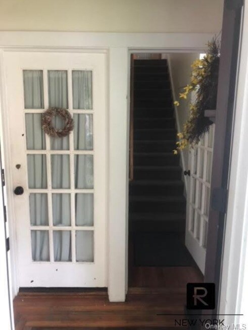 Photo - 216 Lakeview Pl