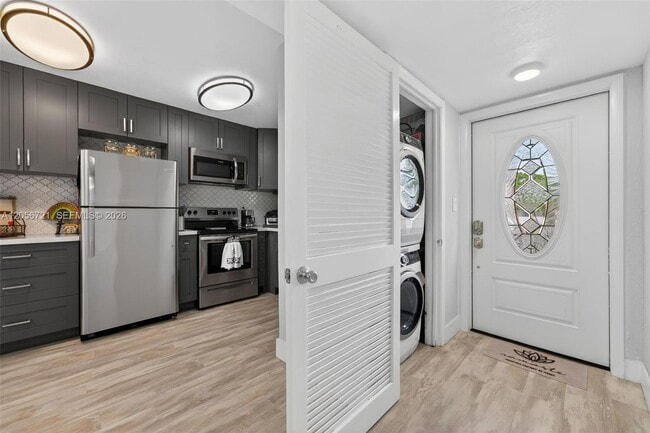 Photo - 681 S Hollybrook Dr Unit 310