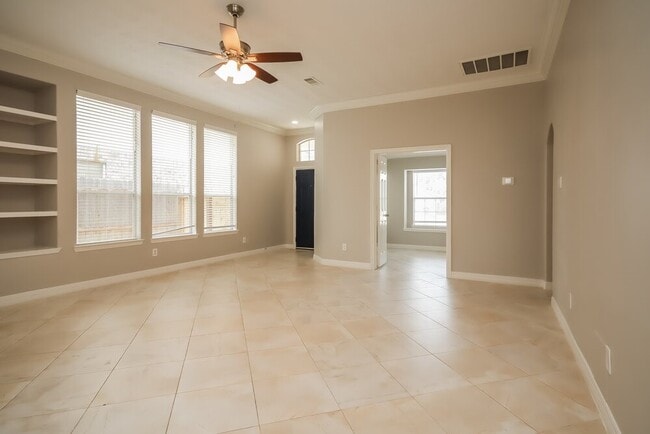 Photo - 19033 Hammer Ln