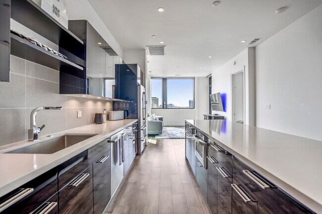 Photo - 1211 Caroline St