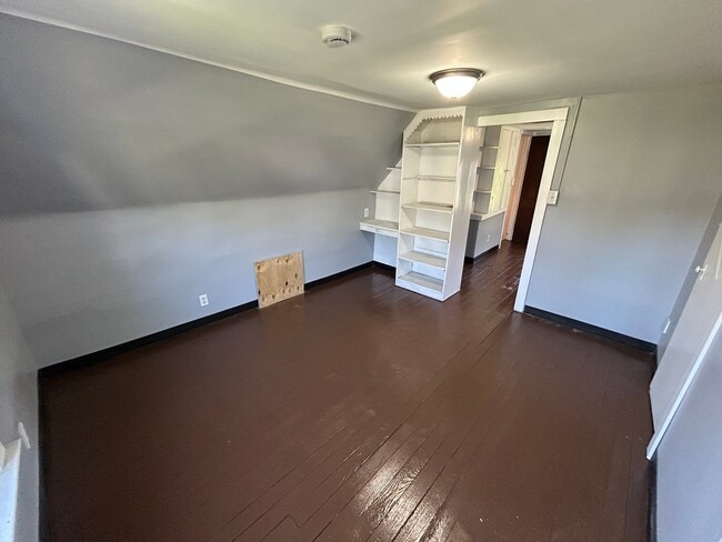 Photo - 11220 Primrose Ave