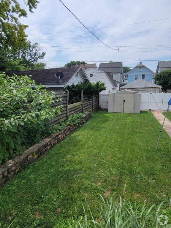 Building Photo - 1053 Highland Ave Rental