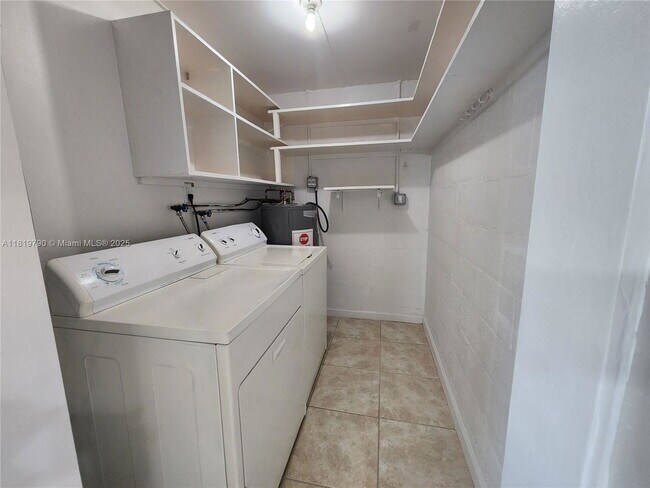Photo - 1806 SW 97th Ave Unit 2