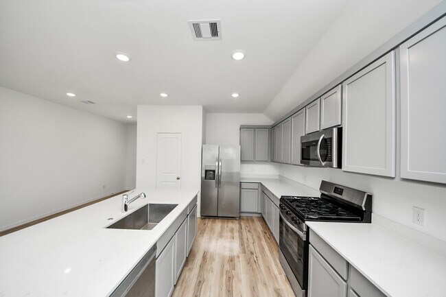 Photo - 5106 Marlin Reef Dr