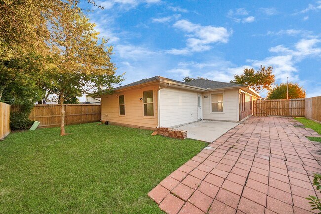 Photo - 9622 Sugarblossom Ln