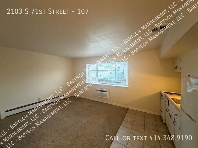 Photo - 2103 S 71st St Unit 107