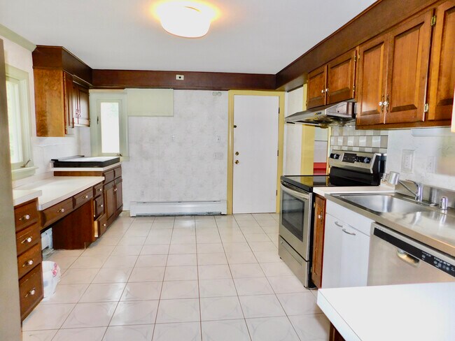 Photo - 61 Manchester St