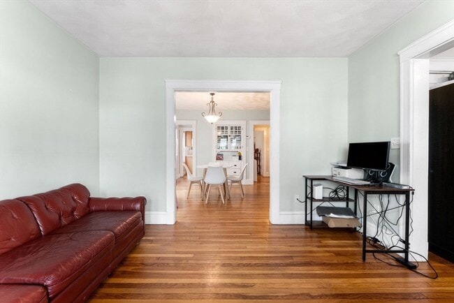 Photo - 15 Carney St Unit 1