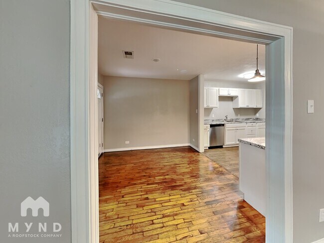 Photo - 208 Floyd St.