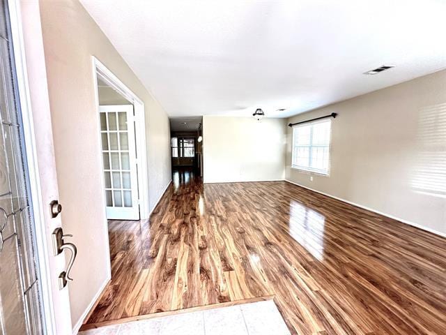 Photo - 809 Essex Dr