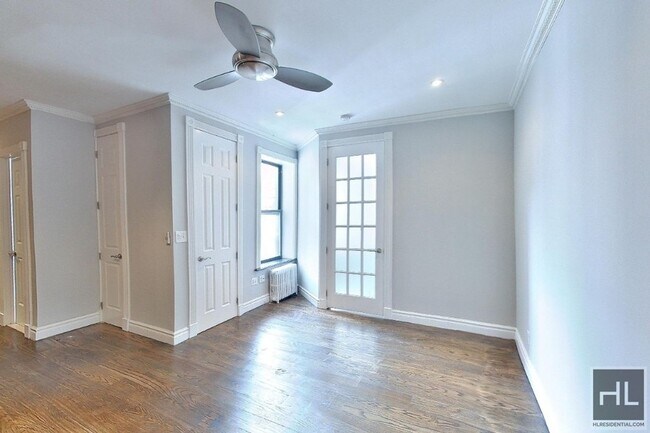 Building Photo - Prince Street Rental