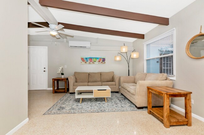 Photo - 1502 Chandler Ave