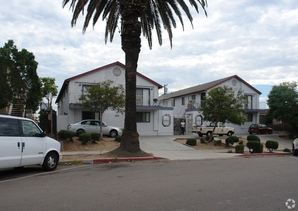 Photo - 3535-3545 43rd St Apartments