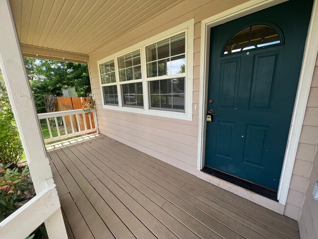 Photo - NE Bend 3 Bed/2 Bath Single Family Home - ...