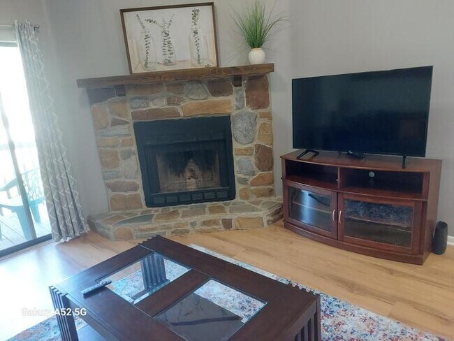 Photo - Furnished montly rental Unit 524