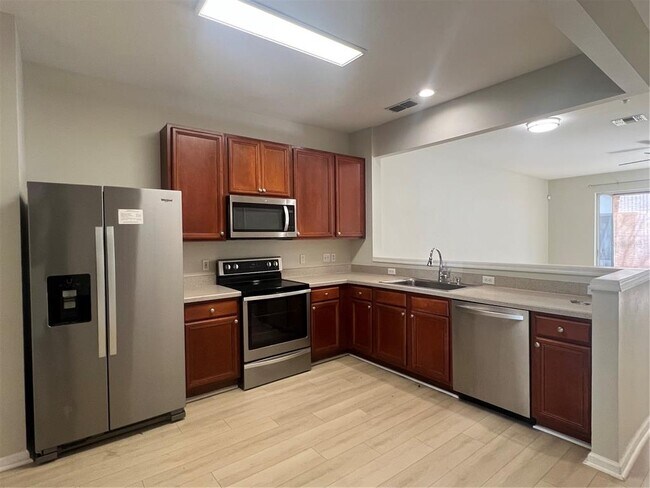 Photo - 3151 Sinclair St