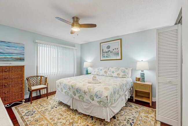 10125 Manatee Ave W Unidad SI ID1591493P