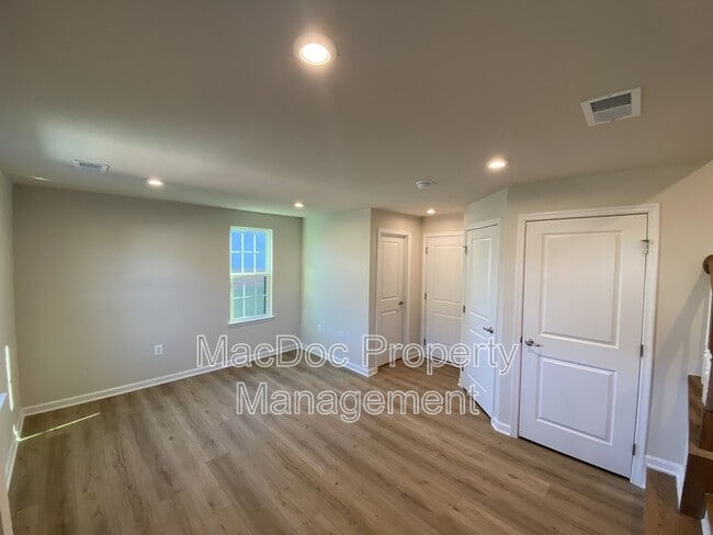 Photo - 1100 Rampart Dr Casa Adosada