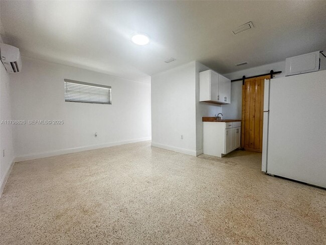 Photo - 2815 NW 88th St Unit 3