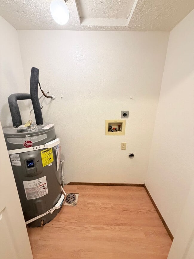 Photo - 217 Ash St Unidad 217