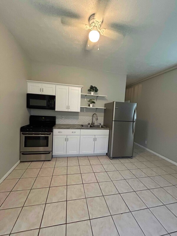 1534 Blackiston Mill Rd Apartment Unit 3 Clarksville, IN