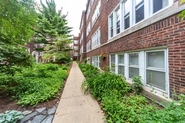 Photo - Birchwood Manor Apartments