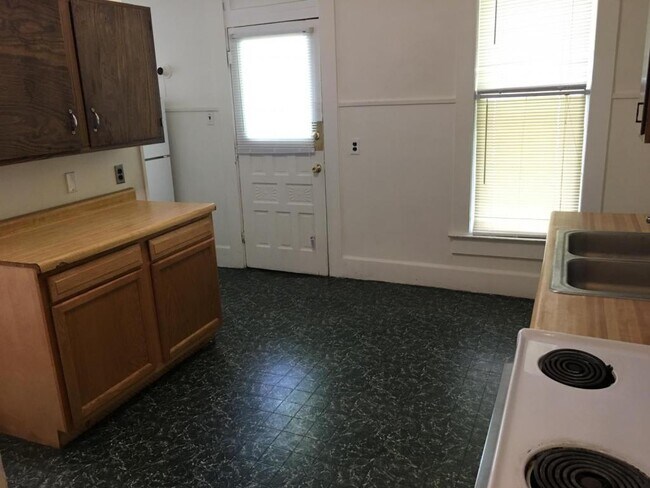 Photo - 57 S 19th St