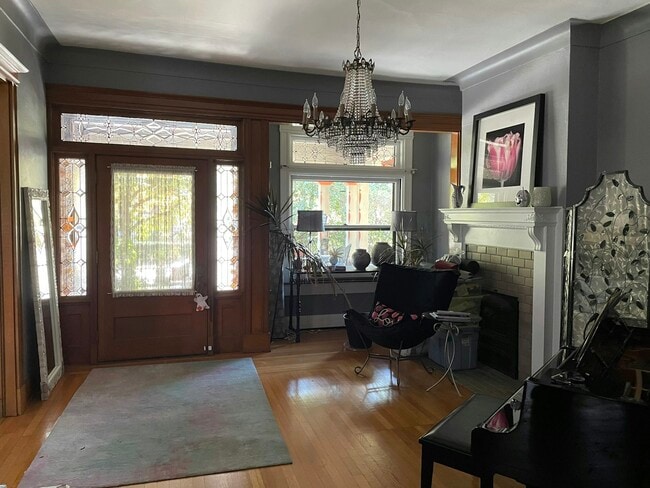 Photo - 418 Wallace Ave Unidad 1