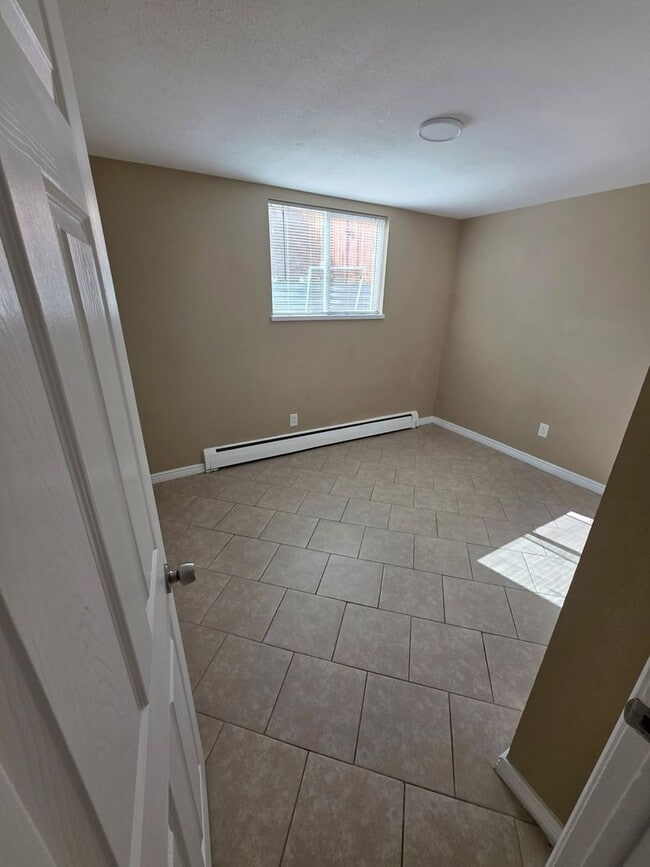 Photo - 2041 Fairplay St