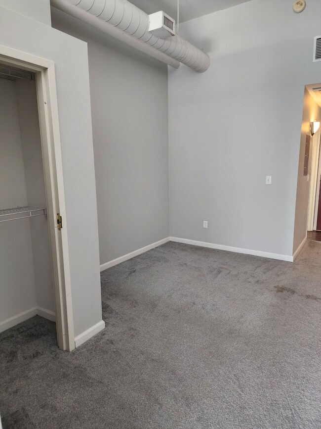 Photo - Perry Payne Apartments