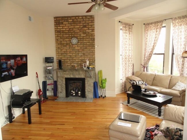 Photo - 1459 W Taylor St Apartamentos