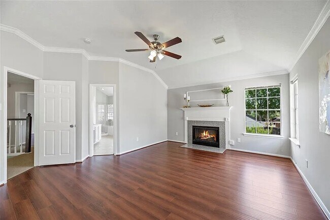 Photo - 215 Birch Hill Dr