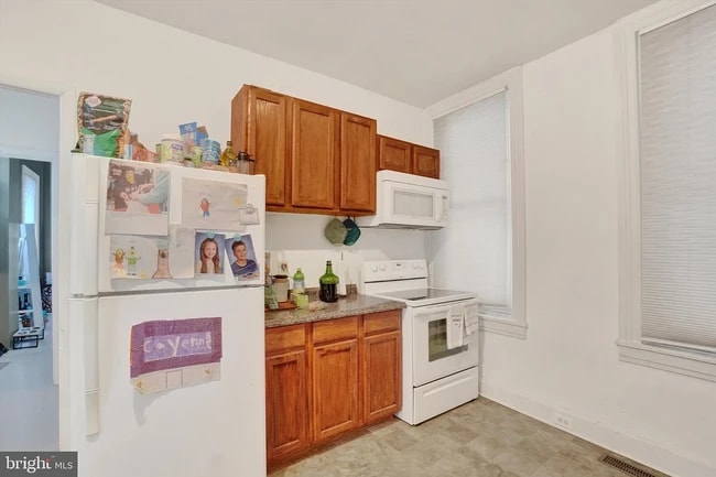 Photo - 56 S Pershing Ave Unidad A