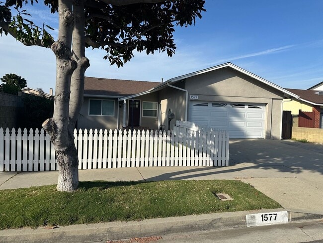 Photo - HARBOR CITY  4 BEDROOM 2 BATH HOME FOR LEASE 'GREEN MEADOWS TRACK  NO PET!