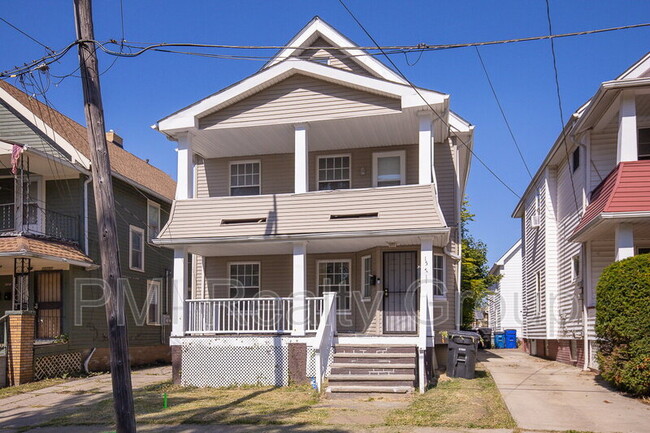 Building Photo - 15711 School Ave Unit DOWN