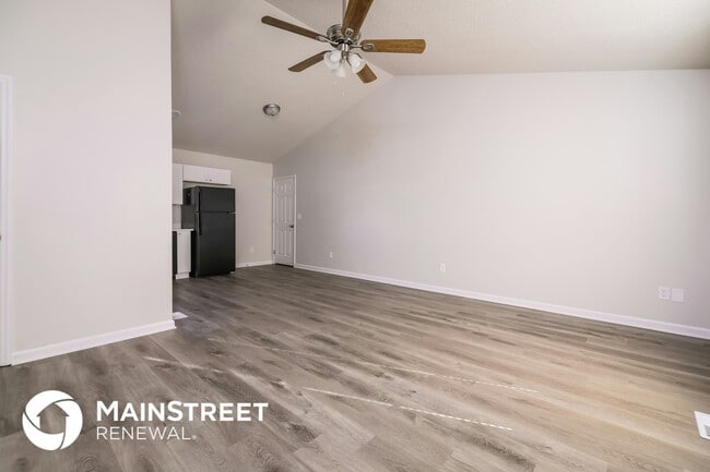 Photo - 77 Jethro Cir