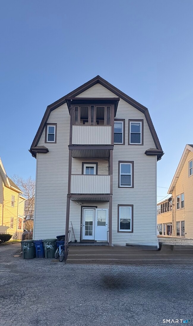 Photo - 164 French St Unit 3