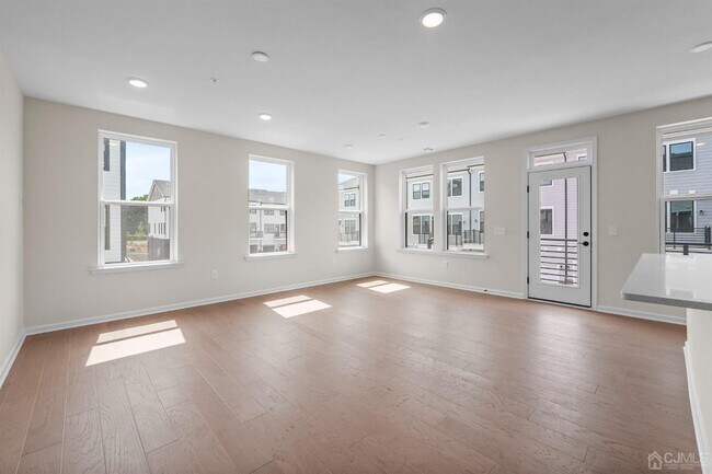 204 Lyla Ln