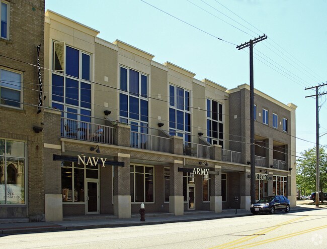 Photo - Rosewood Place Condominiums