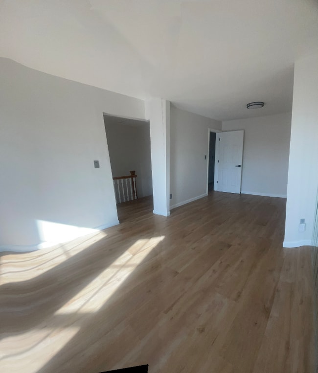 120 Beach St Unidad Floor2