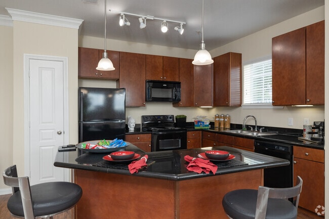 SYNC at Sienna - Over-Sized Kitchen Island - SYNC at Sienna