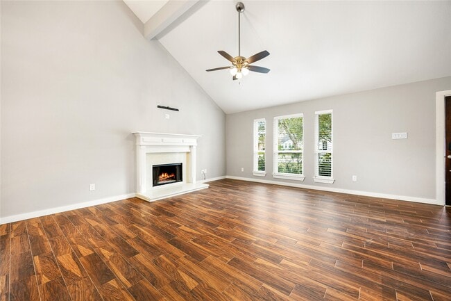 Building Photo - 5122 Prairie Creek Dr